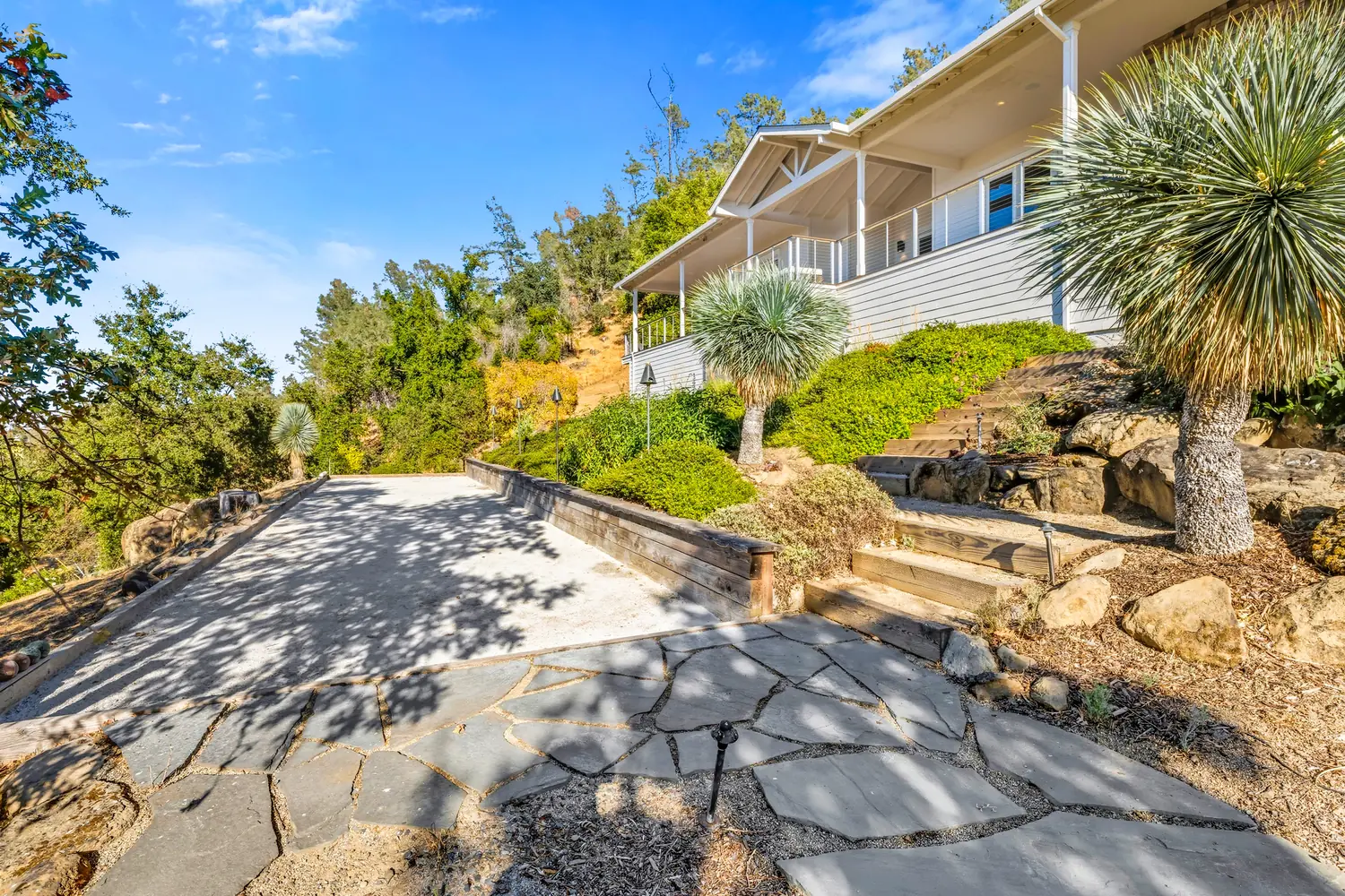 90 Longhorn Ridge Road – Approach and bocce court