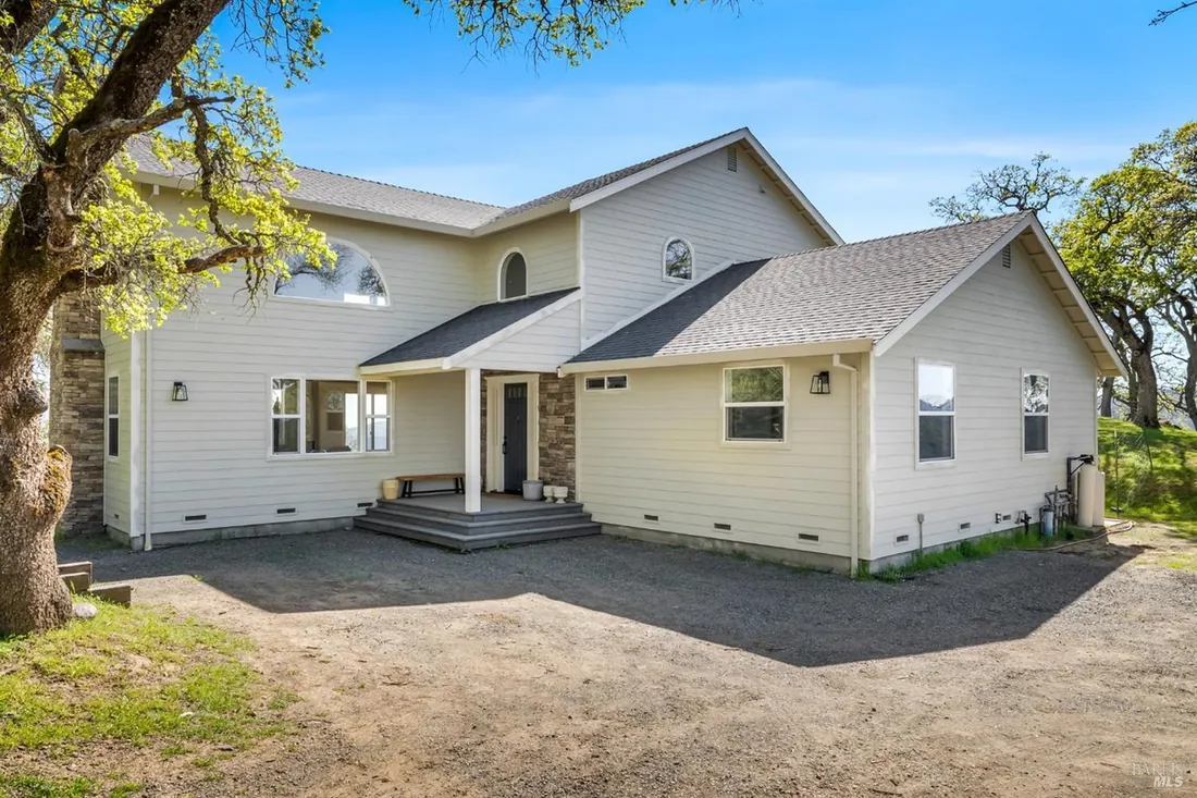 95 Longhorn Ridge Road &ndash; Valley and ridge views